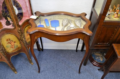 Victorian mahogany display table