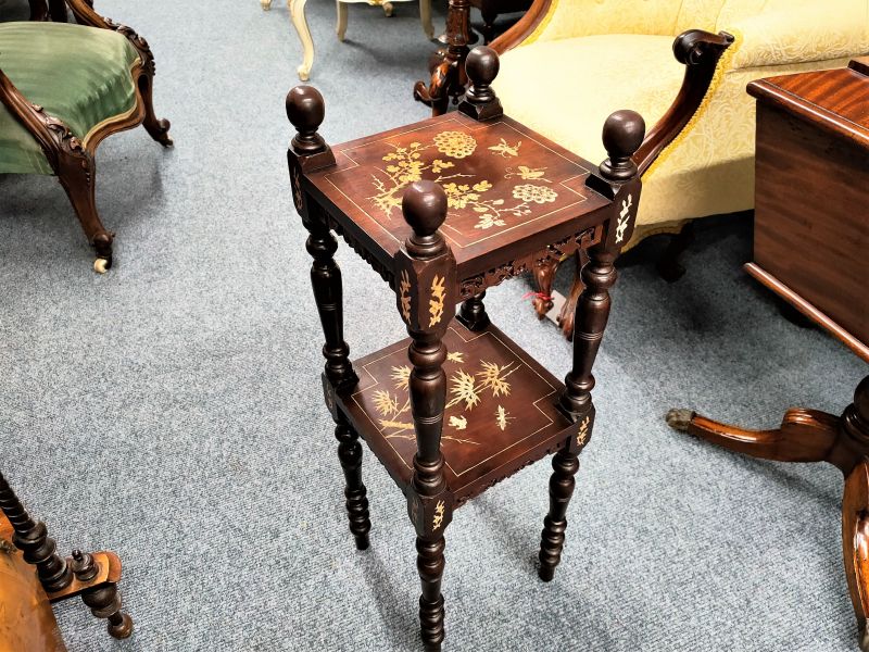 Chinese stand with inlay