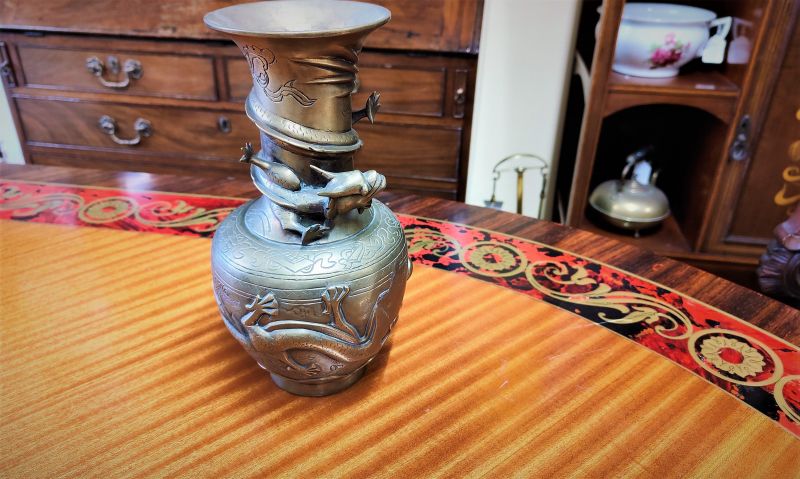 Antique chinese vase