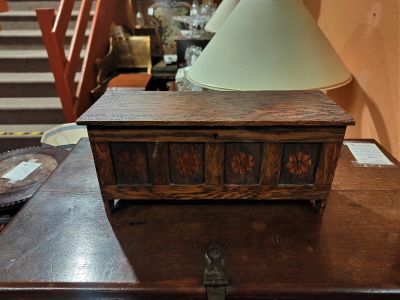 Miniture oak coffer