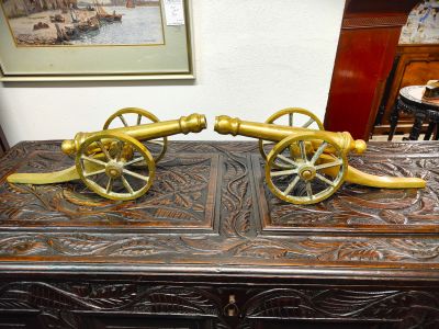 Brair of brass cannons