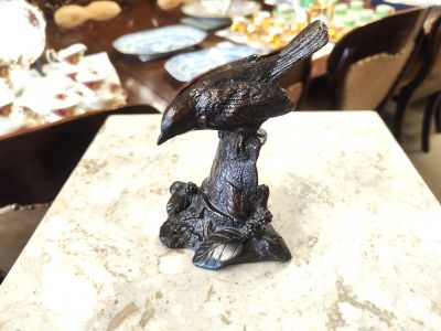 Bronze bird