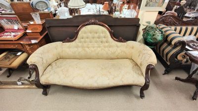 Victorian mahogany settee