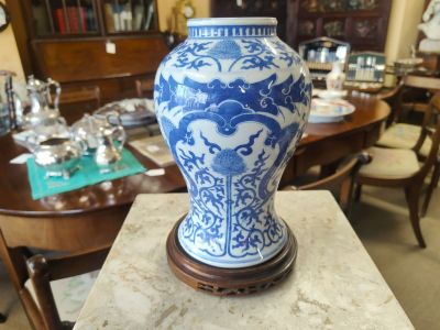 Antique chinese vase 