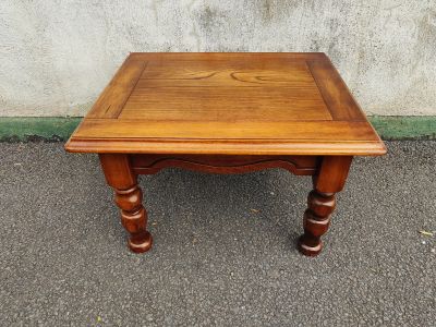Oak low table ble