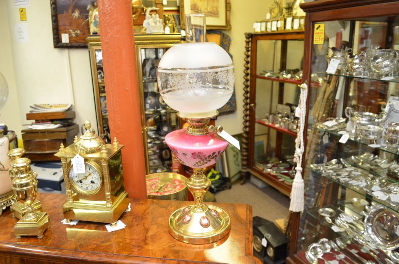 Oil lamp