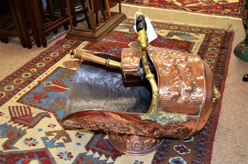 Victorian copper coal scuttle 