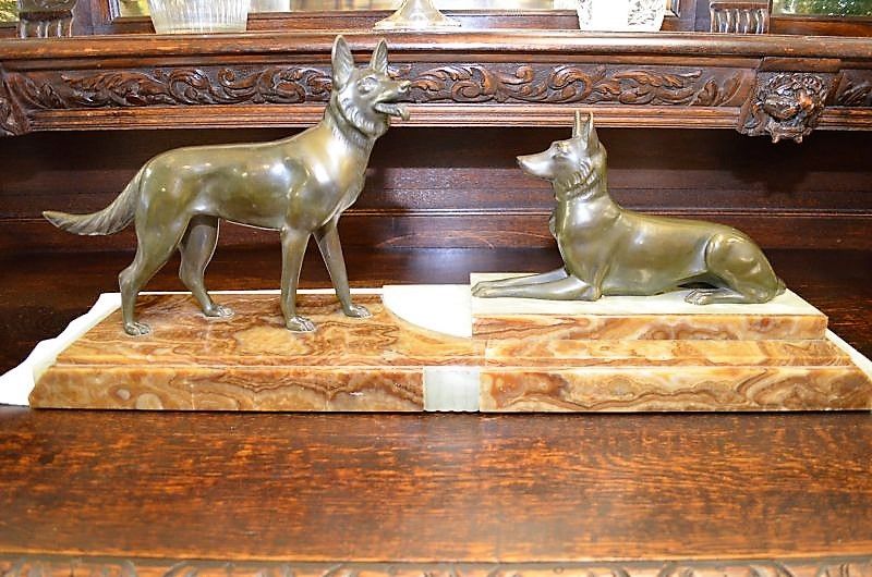 Art deco bronze & marble dog group