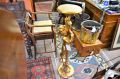 Italian giltwood stand Thumbnail 1