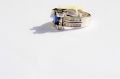 14ct gold & sapphire ring Thumbnail 2