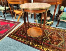 Marble top table Thumbnail 1