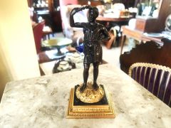 Gilt & bronze figure Thumbnail 1