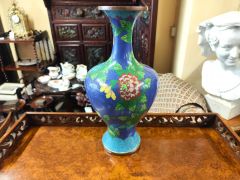 Chinese Cloisonné vase Thumbnail 3