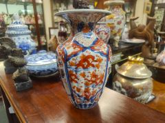 Japanese imari vase  Thumbnail 3