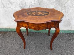 Victorian burr walnut side table Thumbnail 6