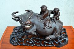 Chinese carving on carved wooden stand Thumbnail 3