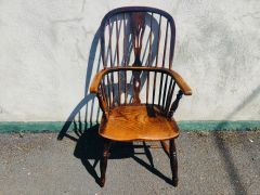 19th century oak windsor armchair Thumbnail 1