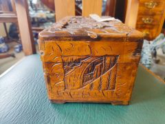 Chinese camphor wood box Thumbnail 4