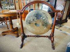 Victorian brass gong on mahogany stand Thumbnail 4