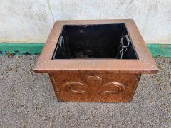 Arts & crafts copper coal box Thumbnail 6