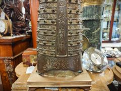 Chinese bronze lamp Thumbnail 4