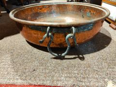 Old copper pan Thumbnail 2
