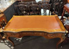 French kingwood leather top desk Thumbnail 2
