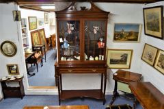 Edwardian mahogany display cabinet Thumbnail 1