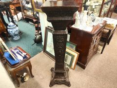 Bronze pedestal Thumbnail 3