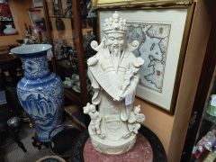 Chinese pocelain figure Thumbnail 4