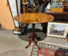 Victorian burr walnut sutherland / games table Thumbnail 6