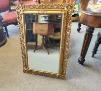 Gilt framed mirror Thumbnail 1