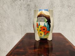Clarice cliff  Thumbnail 1