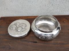 Edwardian silver trinket box Thumbnail 3
