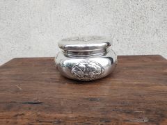Edwardian silver trinket box Thumbnail 3