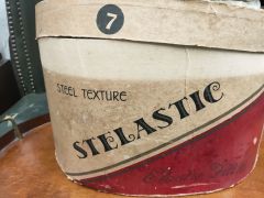 Top hat with original box Thumbnail 4