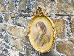 Gilt framed pastel drawing Thumbnail 2