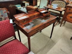 Edwardian mahogany desk Thumbnail 2